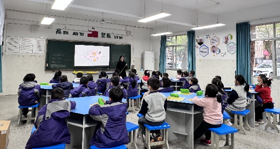 白鶴課堂_副本.jpg 白鶴課堂_副本.jpg