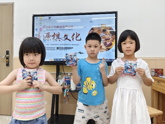 集訓(xùn)班結(jié)課照片4_副本.jpg 集訓(xùn)班結(jié)課照片4_副本.jpg